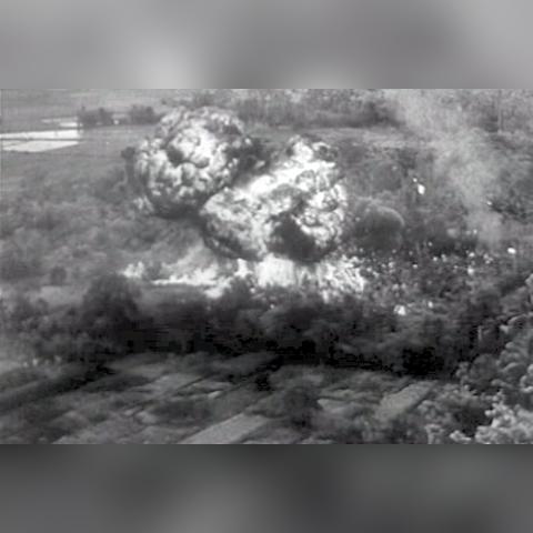 灰烬战线轰炸机形态解析