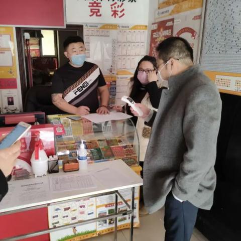 手机、电脑屏幕脏了 到底能不能用酒精擦啊？