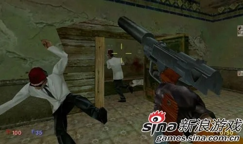 《无人永生》PS2移植失败真相曝光！揭秘经典FPS移植史