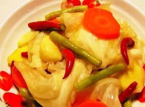 韩国泡菜狂热！山东大白菜出口爆增，价格飙升四成惊爆眼球